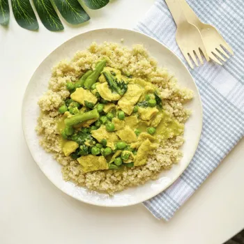 Comprar Pollo vegano al curry Nuveg. Comprar carne vegana a base de proteína vegetal texturizada.