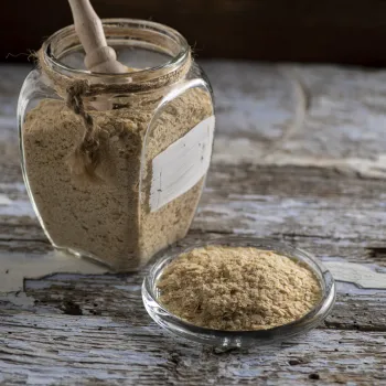 Comprar levadura nutricional bland a granel. Rica en proteina y Vitaminas del grupo B