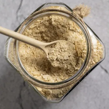 Comprar levadura nutricional bland a granel. Rica en proteina y Vitaminas del grupo B